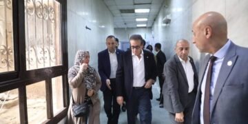 وزير الصحة يحيل مدير مستشفى السلام التخصصي للتحقيق.. تفاصيل