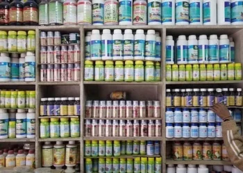 "زراعة الشيوخ" تناقش إنشاء خط ساخن وواتساب لمكافحة المبيدات المغشوشة