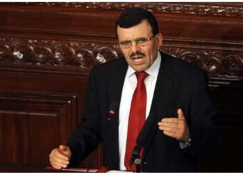 السجن 24 عامًا لرئيس وزراء تونس الأسبق.. اعرف التفاصيل