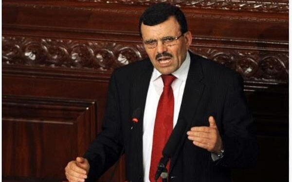 السجن 24 عامًا لرئيس وزراء تونس الأسبق.. اعرف التفاصيل