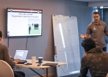 محاضرة فنية من عصام الحضري لمدربي الرخصة الإفريقية A