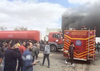 إصابة 8 أشخاص في حريق مصنع بالمنطقة الصناعية بـ 6 أكتوبر.. والحماية المدنية تتدخل