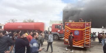 إصابة 8 أشخاص في حريق مصنع بالمنطقة الصناعية بـ 6 أكتوبر.. والحماية المدنية تتدخل