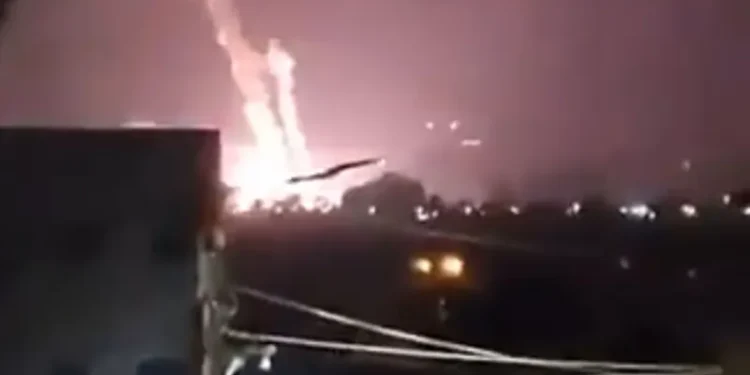 عاجل | تقارير عن سقوط صواريخ على 4 مواقع وسط إسرائيل