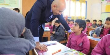 التعليم: انتظام الدراسة في رمضان وحضور الطلاب والمعلمين إلزامي مع تفعيل الغياب