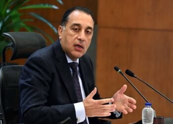 رئيس الوزراء يوجه بتقديم الرعاية والمساعدات العاجلة لضحايا حادث تصادم في بورسعيد