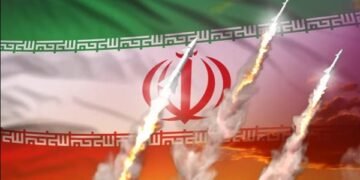 مع تزايد التوترات.. الجيش الإيراني يحذر: سندمر القوات الأمريكية حال اندلاع الحرب