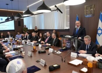 وزير الطاقة الإسرائيلي يصدر قرارًا بإغلاق مؤقت لأجزاء من خزانات الغاز الطبيعي في إسرائيل