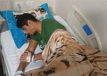 محافظ بورسعيد يوجه بتوفير الخدمات الطبية لـ كريم الريس بطل إفريقيا في الكيك بوكسنج