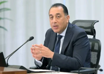 مدبولي: الحكومة تمنح قطاع الصناعة أولوية قصوى لتعميق التصنيع وزيادة الصادرات