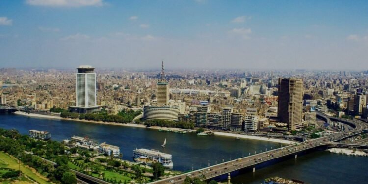 الأرصاد تتوقع طقساً دافئاً نهاراً ومائلاً للبرودة ليلاً مع أتربة عالقة