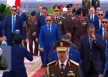 الرئيس السيسي يؤدى صلاة الجمعة بمسجد المشير طنطاوي