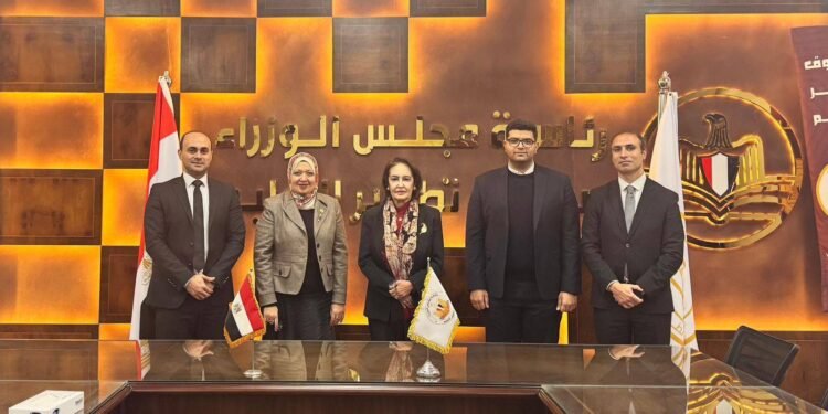 صندوق تطوير التعليم يبحث تعزيز التعاون مع البرلمان لمكافحة الهجرة غير الشرعية