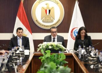  وزير الصحة يترأس اجتماع اللجنة التنسيقية المعنية باستقبال الجرحى والمصابين الوافدين من قطاع غزة