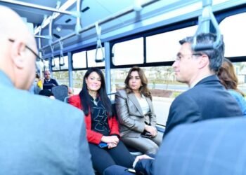 بدء التشغيل التجريبي لأحد الأتوبيسات الكهربائية