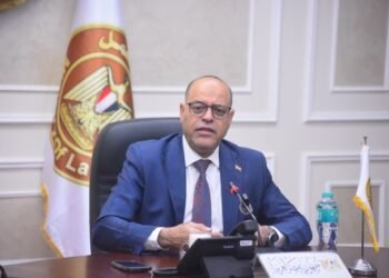 وزير العمل: لا تهاون مع أي تجاوزات تمس حقوق العمال