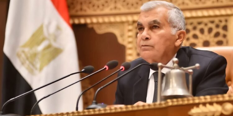 رئيس مجلس الشيوخ يهنئ الوزراء الجدد بعد التعديل الحكومي ويؤكد: هدفنا خدمة الوطن والمواطن