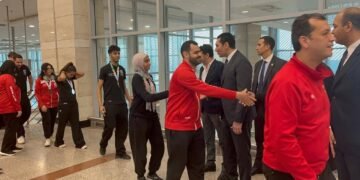 وزير الشباب والرياضة يستقبل منتخب مصر للسلاح بعد تصدره بطولة أفريقيا بـ42 ميدالية في السنغال