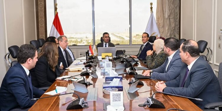 وزير التموين: التعاون مع مؤسسة حياة كريمة يهدف لتحويل المبادرات المجتمعية إلى نتائج ملموسة تخدم المواطن