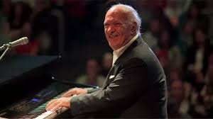 عمر خيرت يكتب دستور الرومانسية في “أوبرا القاهرة”.. تفاصيل ليلة عيد الحب 2026