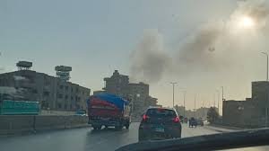 تصاعد أدخنة كثيفة على الطريق الدائري في القاهرة.. تفاصيل