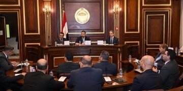 لجنة “إعلام الشيوخ” تبحث مع نقابتي الصحفيين والإعلاميين وضع ضوابط رادعة لـ “فوضى النشر والتصوير”