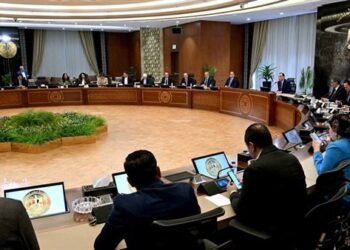 وزير التخطيط يعلن قفزة في معدل نمو الاقتصاد المصري بنسبة 5.3%