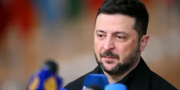 زيلينسكي ينتقد دعوات ترامب للتنازل: السلام يتطلب ضغطاً على روسيا لا أوكرانيا