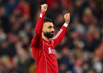 محمد صلاح يهنئ الجمهور بـ”رمضان كريم” من منزله في إنجلترا