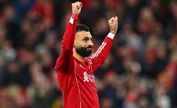 محمد صلاح يهنئ الجمهور بـ”رمضان كريم” من منزله في إنجلترا