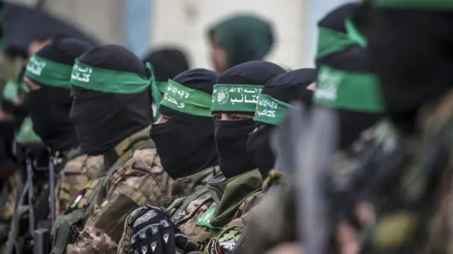 ترامب: لا ضرورة لإرسال جنود إلى غزة.. وسنتعامل بقسوة مع حماس إذا لم تسلم سلاحها