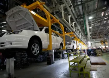 مصر تفتح الباب للاستثمار في صناعة السيارات الكهربائية والتقليدية بحوافز ضخمة!