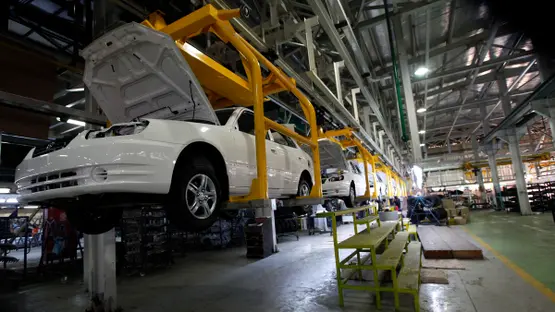 مصر تفتح الباب للاستثمار في صناعة السيارات الكهربائية والتقليدية بحوافز ضخمة!