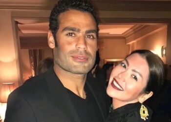 محمد عبد المنصف لـ لقاء الخميسي: " أنا بحبك وفخور بيكي "