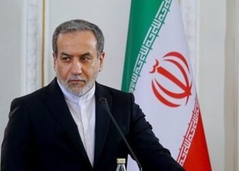 وزير الخارجية الإيراني: بلاده تسعى لتخصيب اليورانيوم