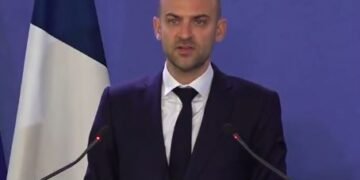 وزير الخارجية الفرنسي: كان ينبغي مناقشة الإجراءات التي اتخذتها الولايات المتحدة وإسرائيل قبل حدوثها