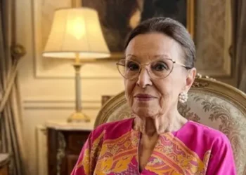 نجاة الصغيرة تنفي صورة متداولة لها: مفبركة بالذكاء الاصطناعي