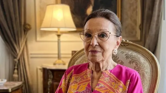 نجاة الصغيرة تنفي صورة متداولة لها: مفبركة بالذكاء الاصطناعي