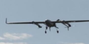 طائرات مسيرة تستهدف معسكراً للمعارضة الإيرانية في كردستان العراق