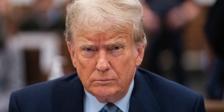 ترامب: الإيرانيون يتوسلون للتوصل إلى اتفاق.. وأمريكا دمرت قدرات إيران الدفاعية