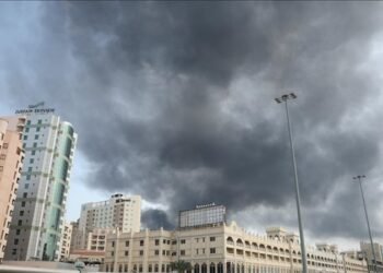 الداخلية البحرينية تطلق صفارات الإنذار بعد اعتراض 125 صاروخاً وطائرات مسيرة