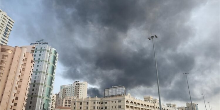 الداخلية البحرينية تطلق صفارات الإنذار بعد اعتراض 125 صاروخاً وطائرات مسيرة