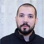 بعد براءته.. عبد الله رشدي لصاحب واقعة التحرش بفتاة أتوبيس المعادي: مبروك يا بطل