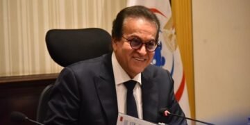 وزير الصحة: ابني خريج طب أسنان هذا العام ولن يُكلف.. وتطبيق التكليف سيكون وفقًا للاحتياج