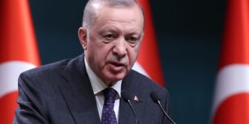 أردوغان: التوتر في الشرق الأوسط مرعب ونحذر من صواريخ إيران
