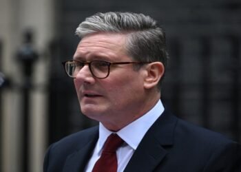 ستارمر: بريطانيا غير متورطة في الهجوم على إيران