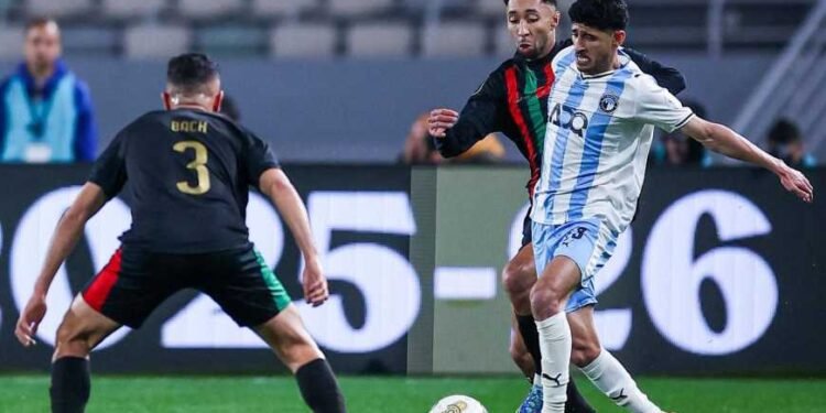 بيراميدز يودّع أفريقيا.. الجيش الملكي يحسم التأهل لنصف النهائي بثنائية مثيرة