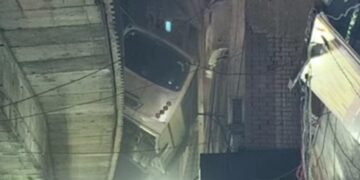 إصابة 5 أشخاص في انقلاب أتوبيس بطريق الدائري بمنطقة أحمد عرابي