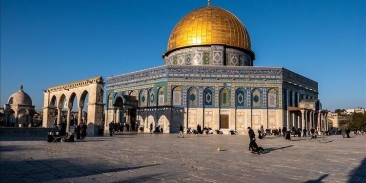 وزراء خارجية 9 دول يندّدون بالقيود الإسرائيلية على حرية العبادة في القدس