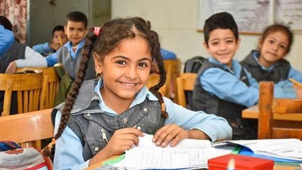 القاهرة تستأنف امتحانات مارس غدًا وترحيل اختبار اليوم بسبب سوء الطقس